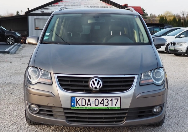 Volkswagen Touran cena 22900 przebieg: 250000, rok produkcji 2009 z Łochów małe 379